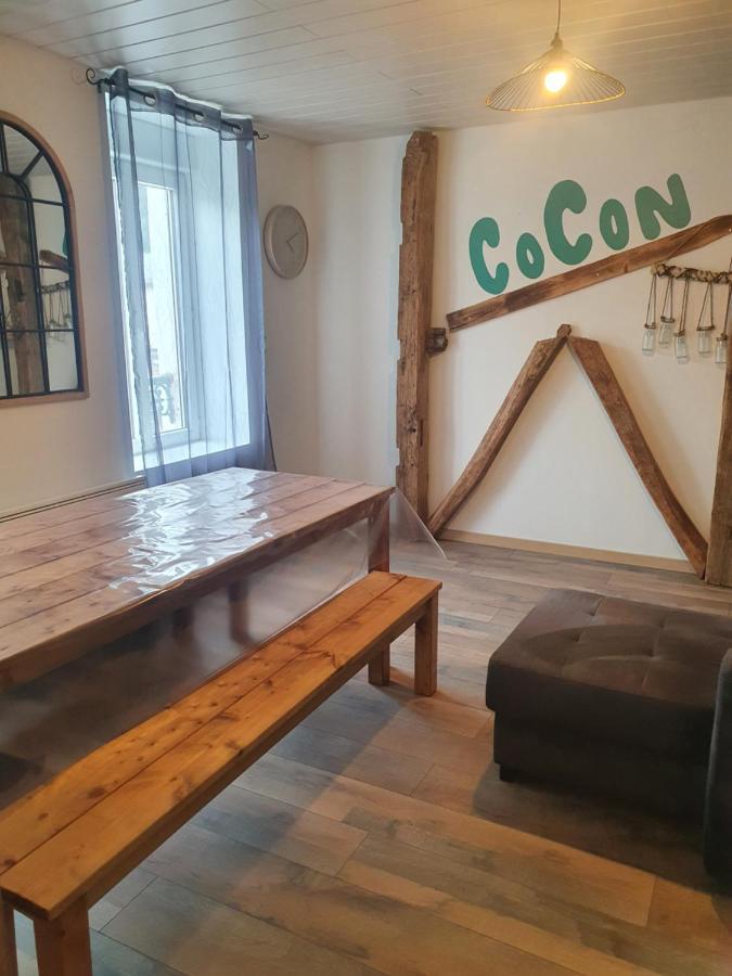 ラ・ブルブールBienvenue Chez Les Ch'Oups Le Cocoonアパートメント エクステリア 写真